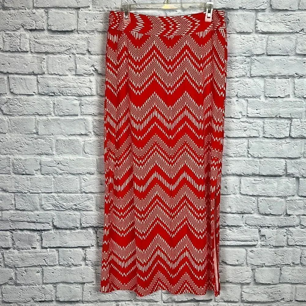 Dress Barn Red and White Patterned Maxi Skirt Size Large